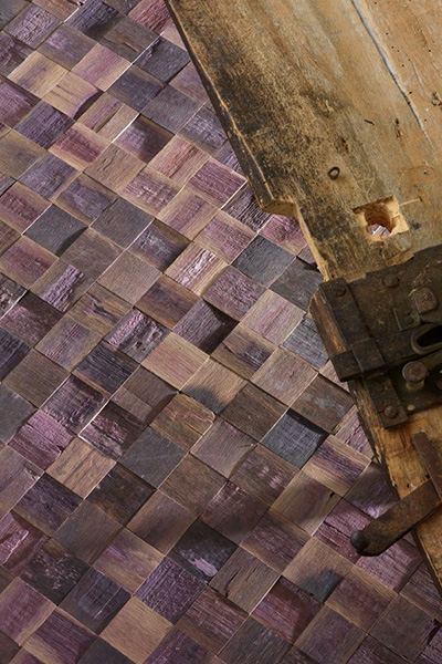 collezione legno divino dettaglio00 tappeto mosto